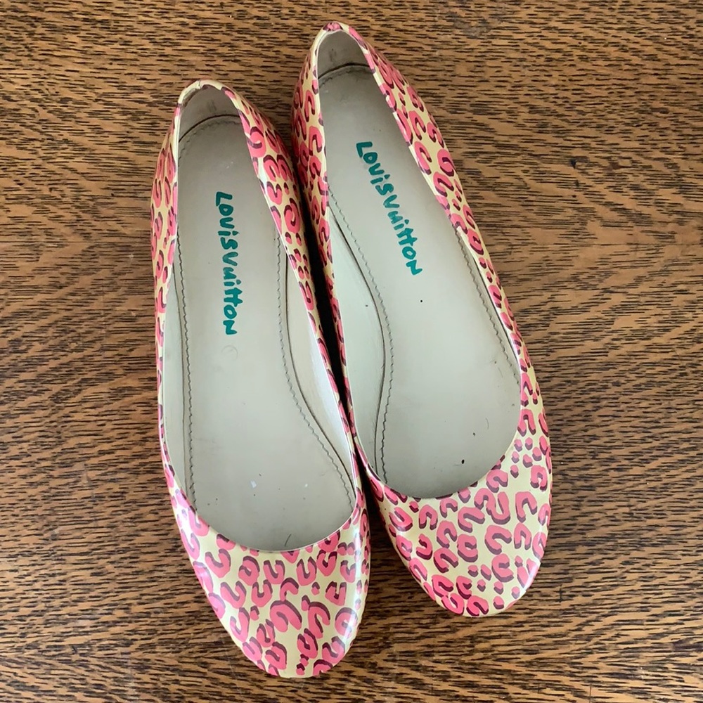 Louis Vuitton feline leopard flats pink cream 8.5